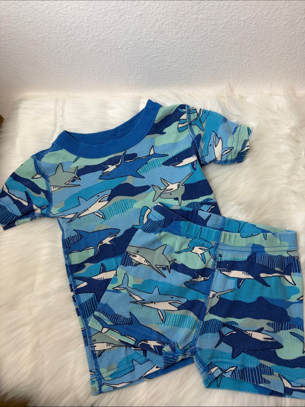 Hanna Andersson 100% Organic Cotton 2 Piece Shark Pajamas